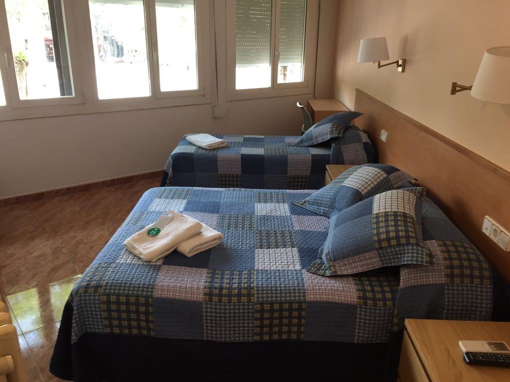 Hostal Rio De Castro Barcelona Eksteriør bilde