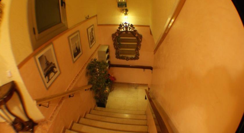 Hostal Rio De Castro Barcelona Eksteriør bilde