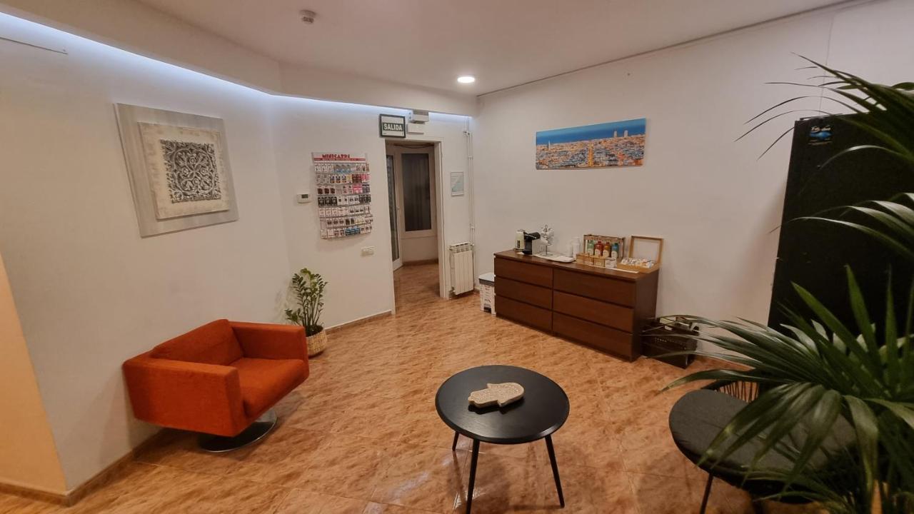 Hostal Rio De Castro Barcelona Eksteriør bilde
