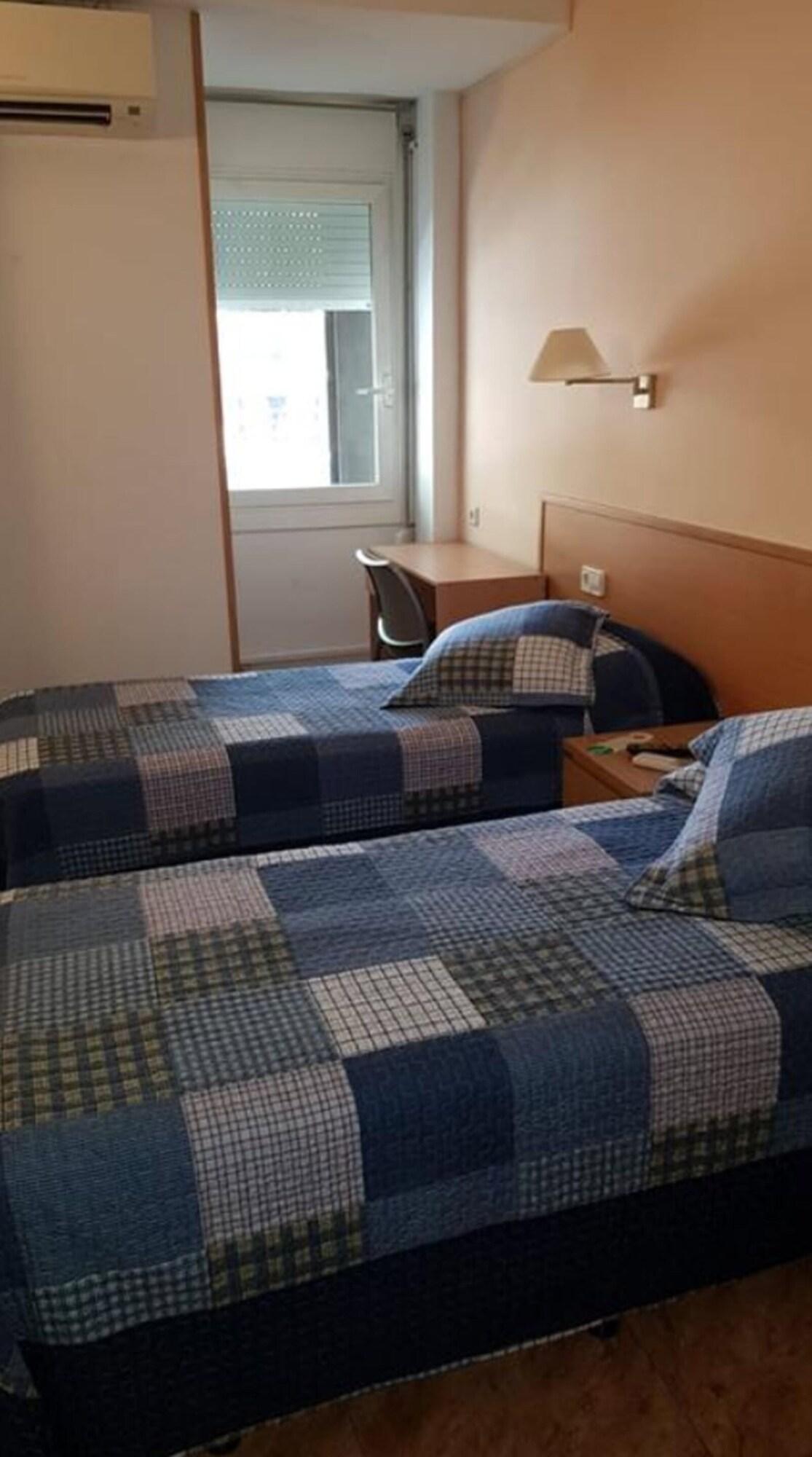 Hostal Rio De Castro Barcelona Eksteriør bilde
