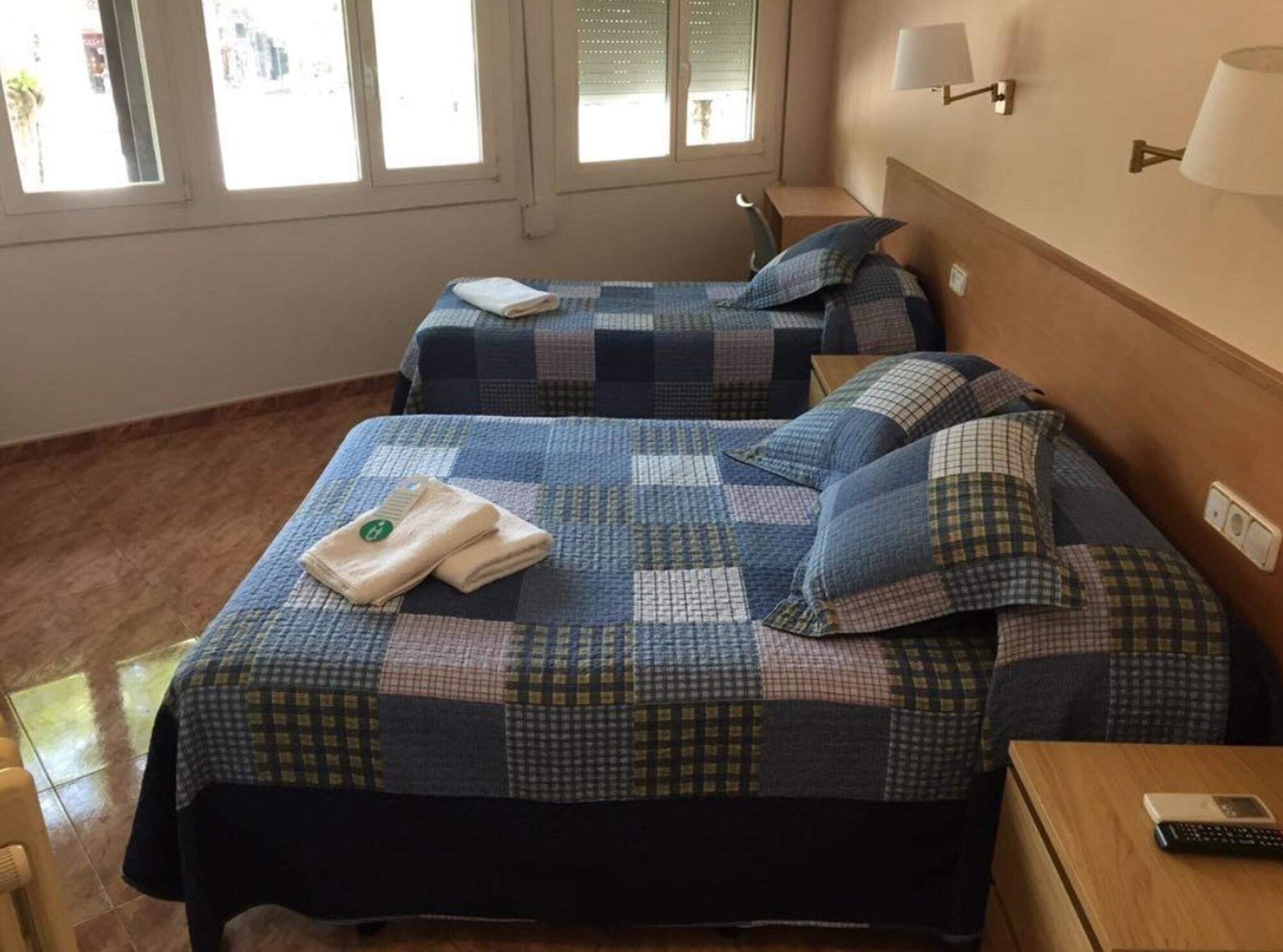 Hostal Rio De Castro Barcelona Eksteriør bilde